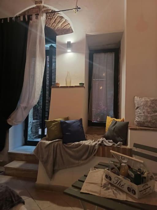 סיינה Appartamento Maria מראה חיצוני תמונה